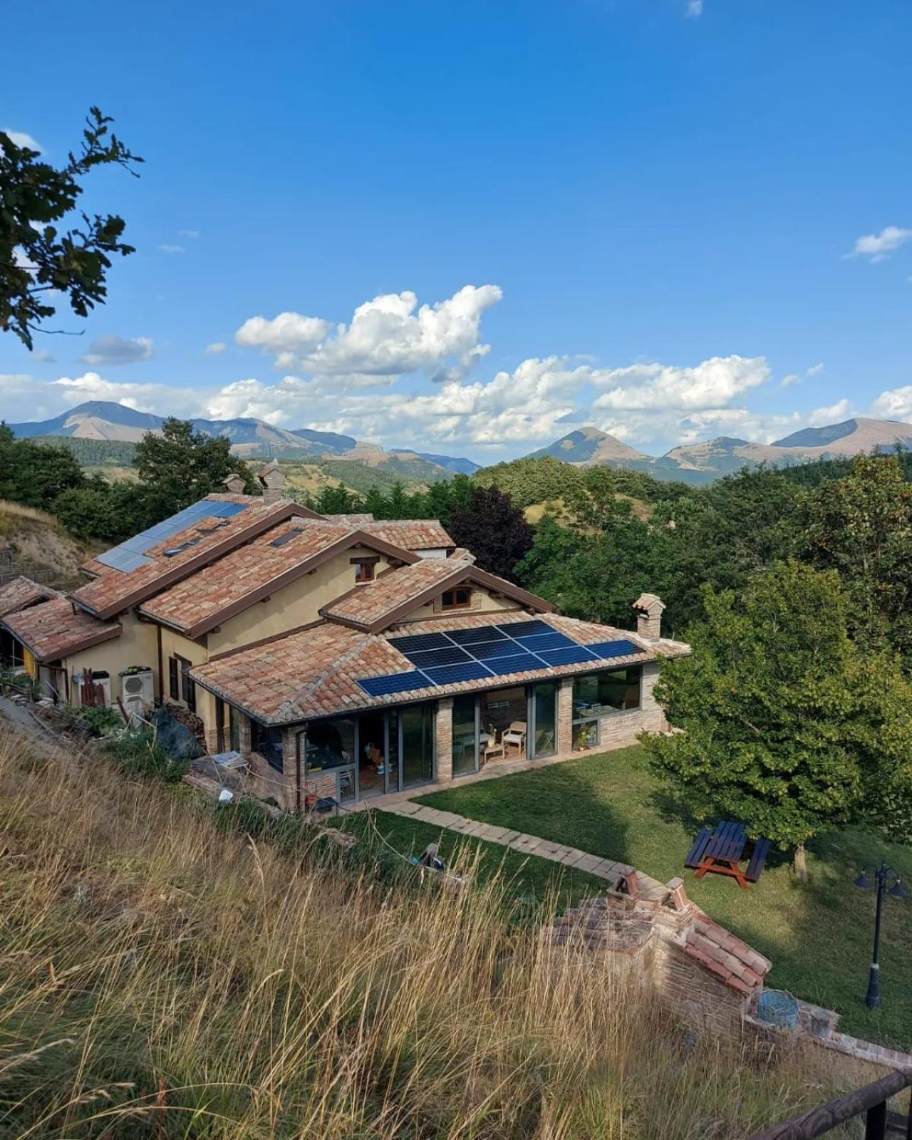 Bnb Bagno Di Bosco Губбіо Екстер'єр фото